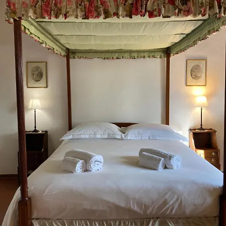 Podere La Paolina Farm stay Montefollonico