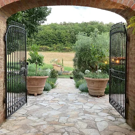 Gospodarstwo agroturystyczne Podere La Paolina - Residenza Di Charme Montefollonico