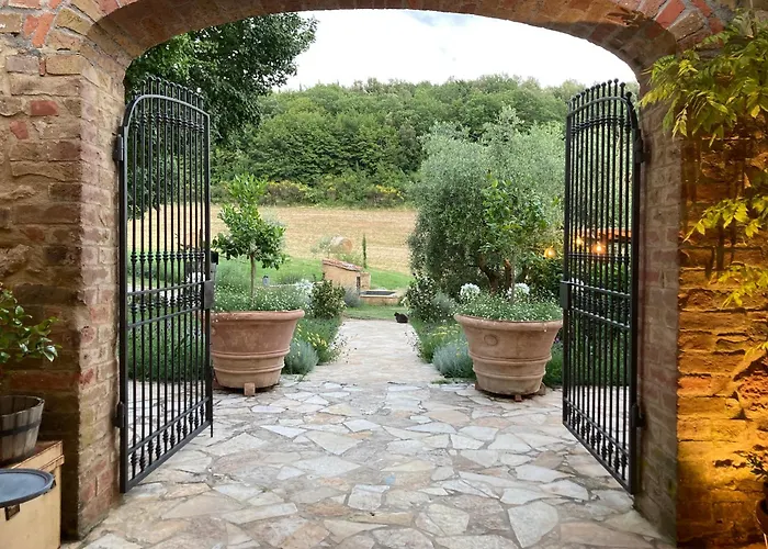 Gospodarstwo agroturystyczne Podere La Paolina - Residenza Di Charme Montefollonico